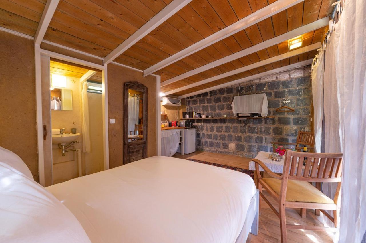 Hemdatya Stone Suites In The Galilee Ilaniya Exterior foto