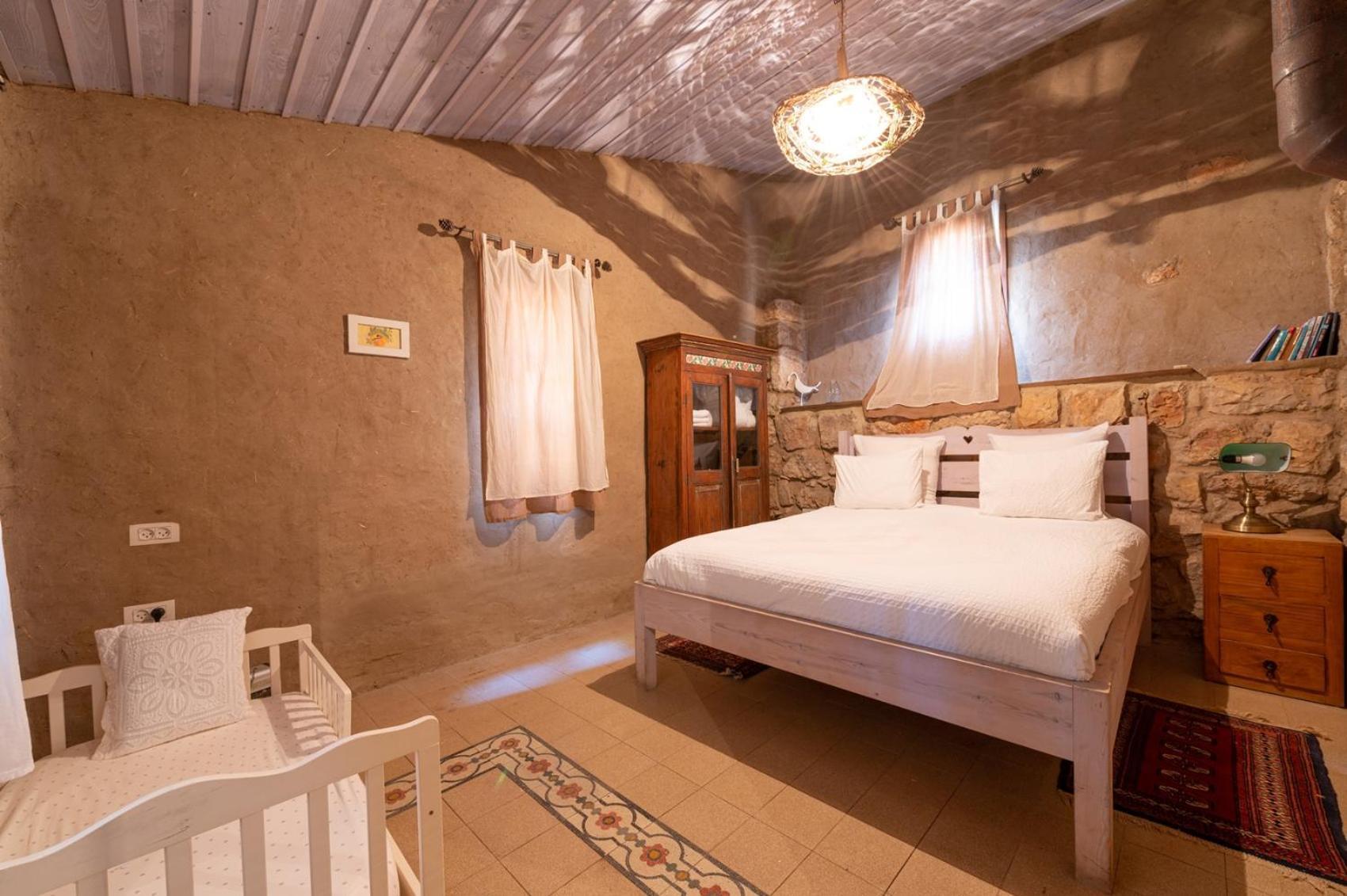 Hemdatya Stone Suites In The Galilee Ilaniya Habitación foto